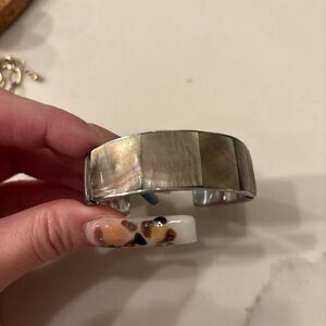 ❌SOLD ON DEPOP❌Silver shell Women's cuff